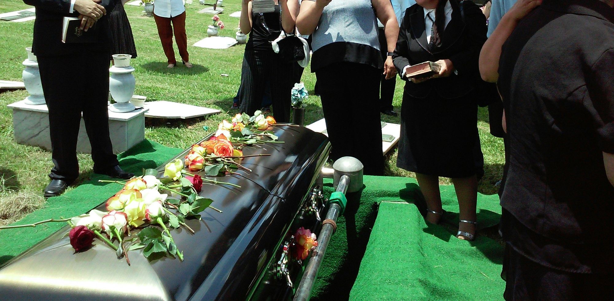 How Prepaying for Your Funeral Arrangements Can Save You Thousands